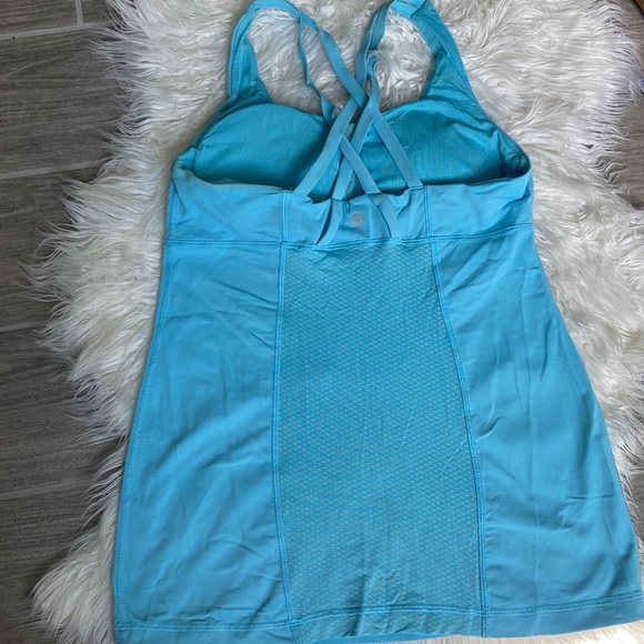 Lululemon tank top - Picture 2 of 3